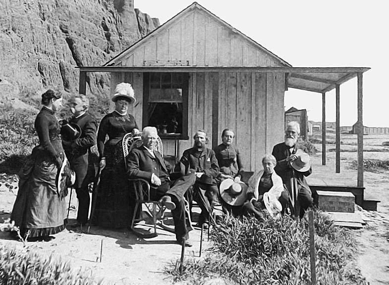 1880s - On the beach