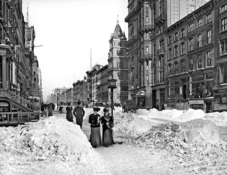 1905 - 5th Avenue at 27th Street with snow