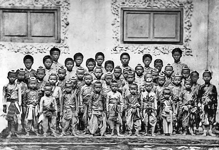 11 November 1968 - The Children of King Mongkut (Rama IV)