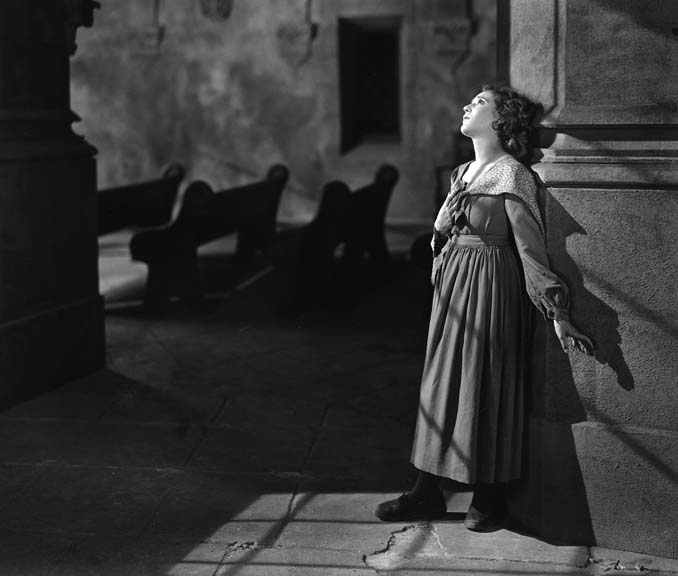 1921 - Mary Pickford in The Love Light