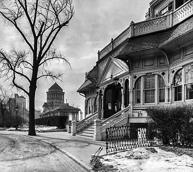 c. 1910 - Claremont Inn 