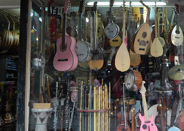 musical instrument shop.jpg
