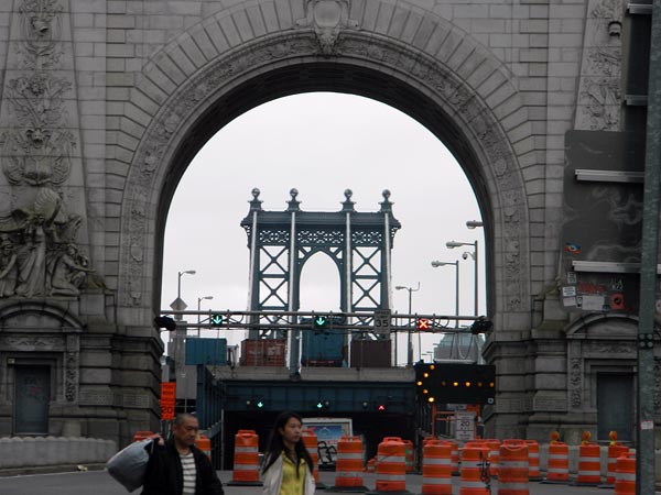 manhattan bridge.jpg