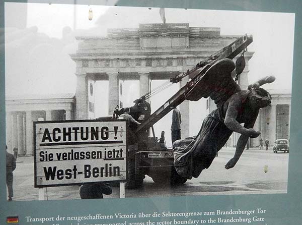 achtung.jpg