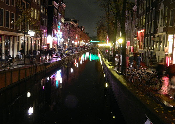 night along the canal.jpg