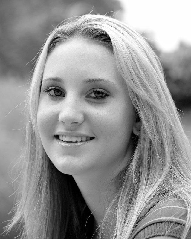 Courtney at Philbrook 014