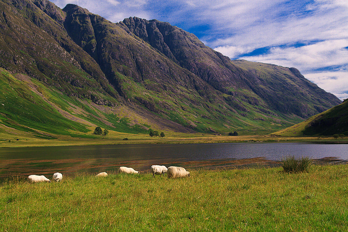 Loch Achtriochtan Glencoe