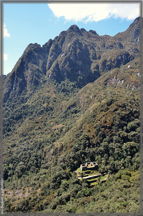 Conchamarca, a smaller ruin is across the valley