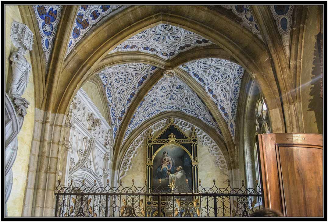 07 Chapelle de Belley - Apparition de Vierge  St-Bernard D7509920.jpg