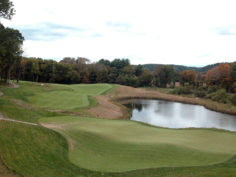golfMoheganSun_sept13.JPG