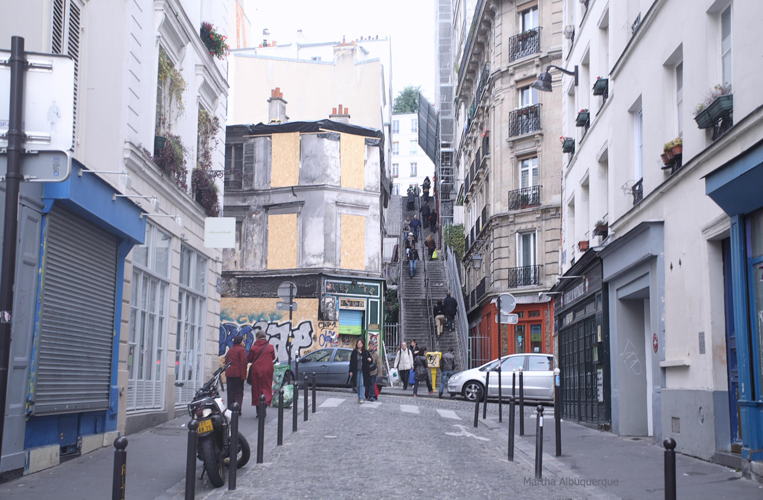montmartre stairs