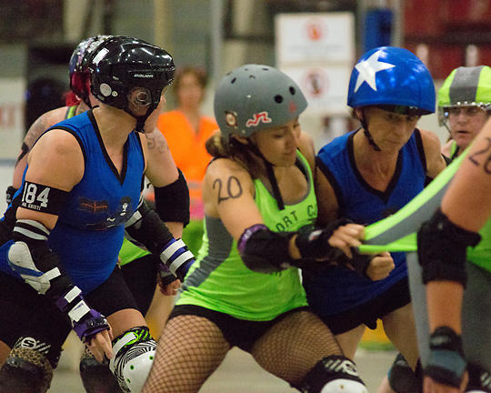 Roller Derby Disloyalists vs Breakwater Bombshells 04361 copy.jpg