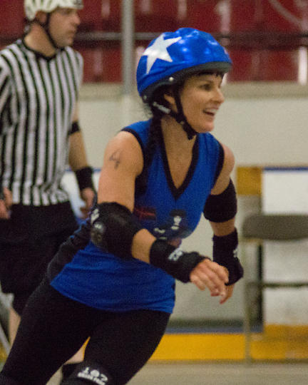 Roller Derby Disloyalists vs Breakwater Bombshells 04439 copy.jpg
