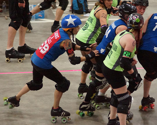 Roller Derby Disloyalists vs Breakwater Bombshells 04542 copy.jpg