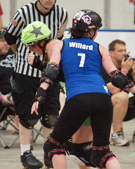 Roller Derby Disloyalists vs Breakwater Bombshells 04558 copy.jpg