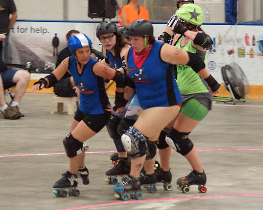Roller Derby Disloyalists vs Breakwater Bombshells 04600 copy.jpg