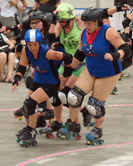 Roller Derby Disloyalists vs Breakwater Bombshells 04602 copy.jpg