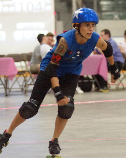 Roller Derby Disloyalists vs Breakwater Bombshells 04662 copy.jpg