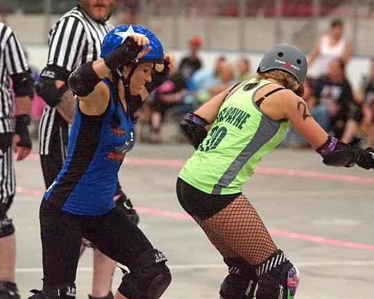 Roller Derby Disloyalists vs Breakwater Bombshells 04836 copy.jpg