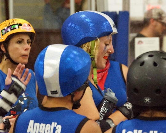 Roller Derby Disloyalists vs Breakwater Bombshells 05073 copy.jpg