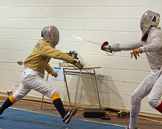 Queens Fencing Invitational 04485 copy.jpg