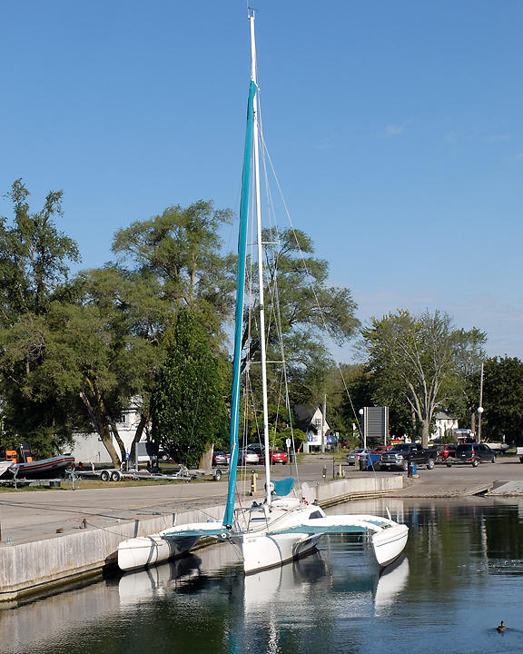 Trimaran F3301 copy.jpg