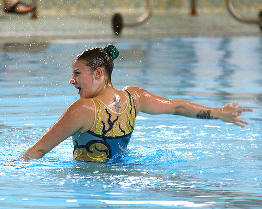 Queens Synchronized Swimming 8063 copy.jpg