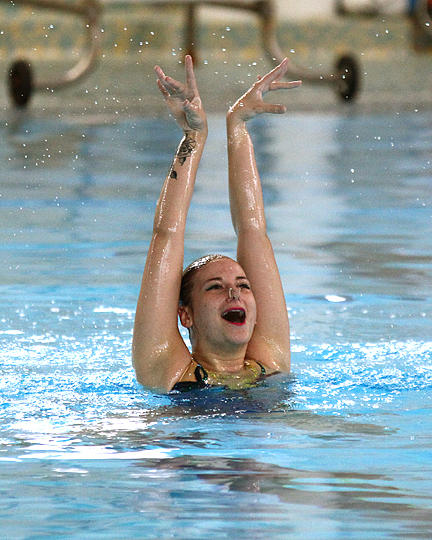 Queens Synchronized Swimming 8065 copy.jpg