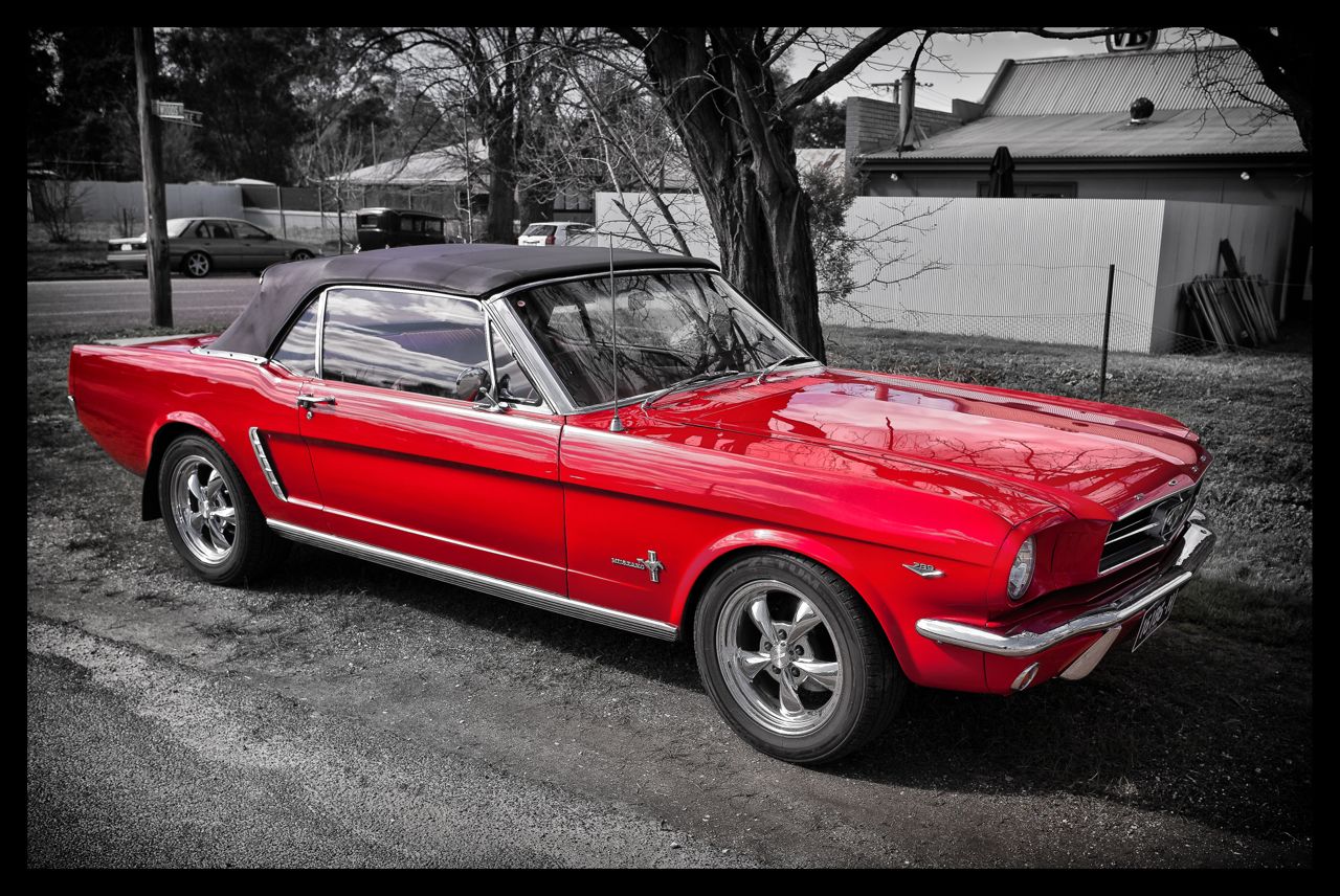 Softtop Red Mustang.jpg