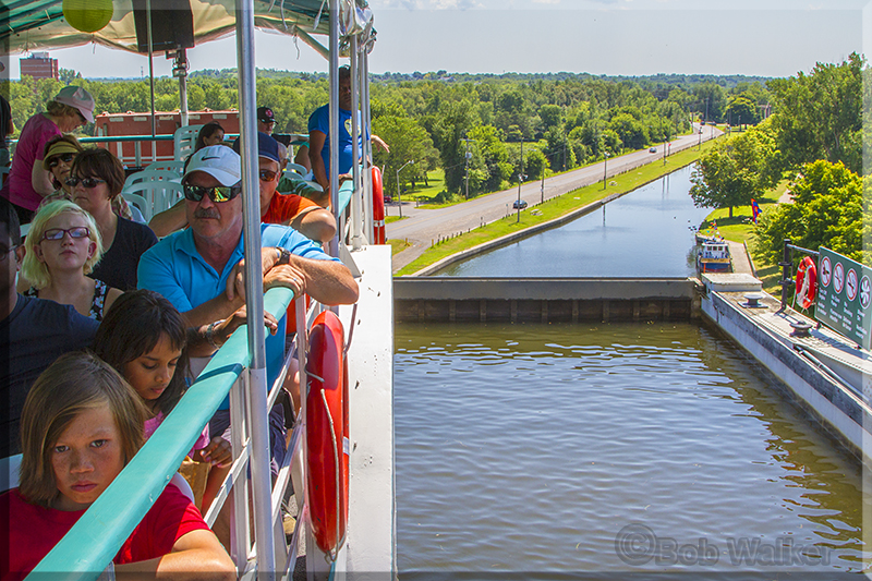 Lift Lock Lock Tour Boat At Top Of Lift Lock