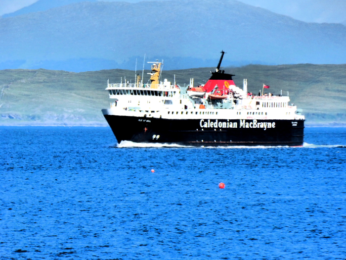 ISLE OF MULL (1988) Arriving @ Craignure, Scotland