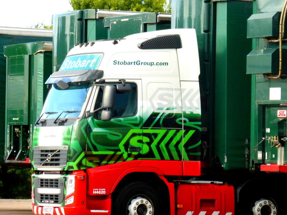 H4620 - PX60 CVT - Leslie Amelia @ Stobart Carlisle Depot