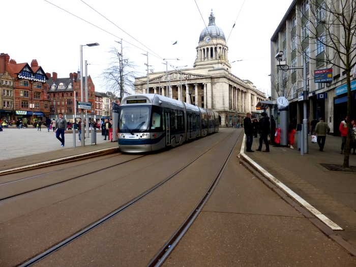 210 (2014) Bombardier Incenrtos AT65 @ Old Market Square