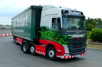 H4968 - KM63 SVW - Suranne Bethany @ Rugby Truckstop