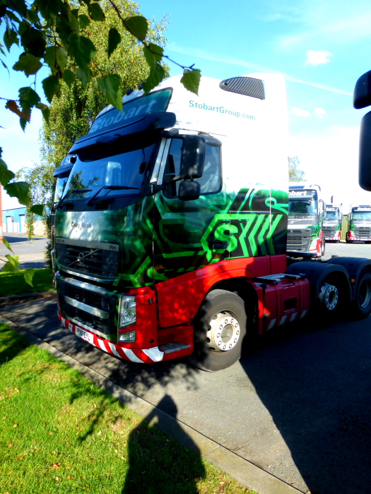 H4915 - PX11 EYL - Casey Nicole @ Stobart Depot Carlisle