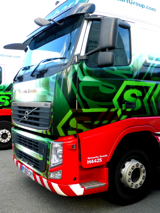 H4425 - PX60 VYY - Samantha Danilee @ Stobart Depot Carlisle