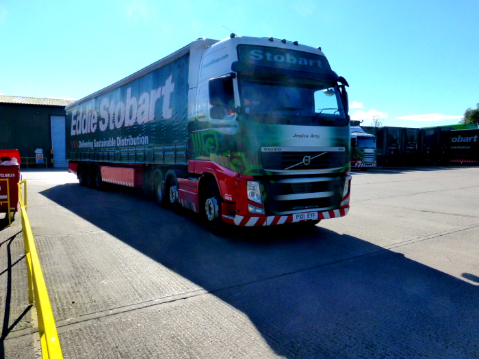 H4810 - PX11 EYF - Jessica Amy @ Stobart Depot Carlisle