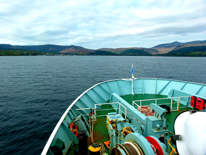 CALEDONIAN ISLES (1993) @ Brodick approaching