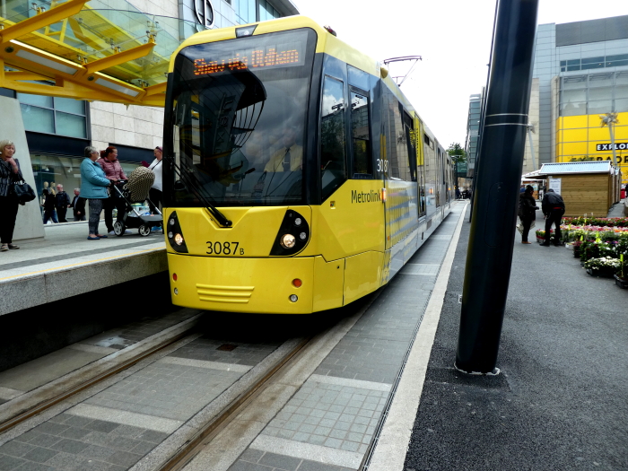 3087 (2016) Bombardier M5000 Flexity Swift @ Exchange Square Terminus