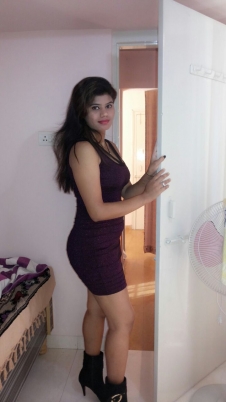 Hire Beautiful Housewife |  Pune College Girls | Pune VIP Model