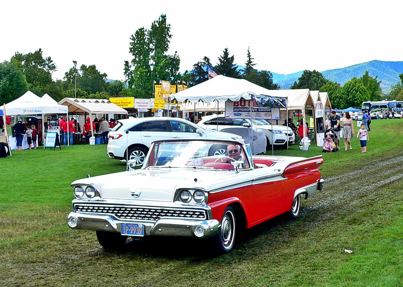 1957 Ford Fairlane 500 Convertible