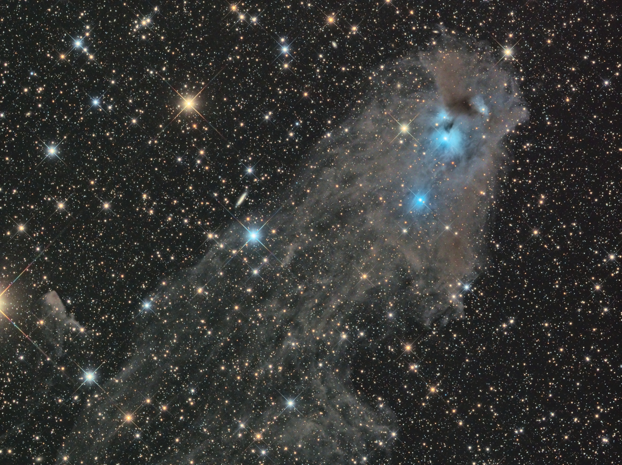CG12 and NGC 5367 in Centaurus 