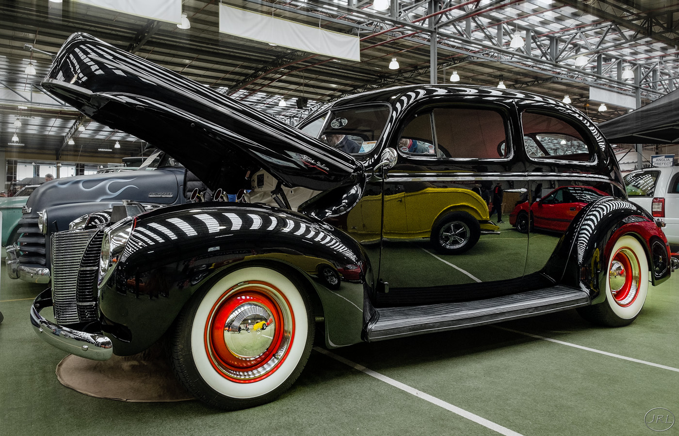 1941 Ford Tudor.