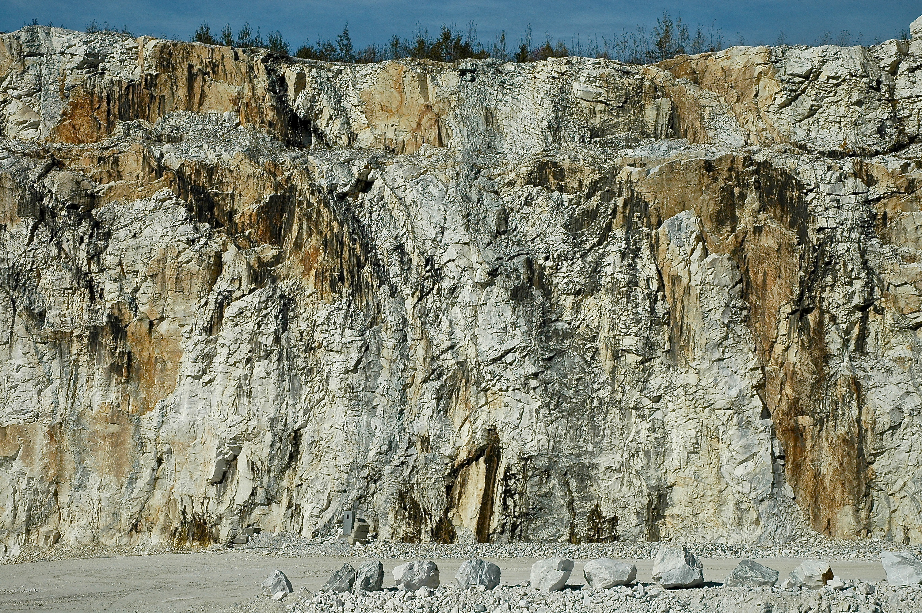 OMYA QUARRY MIDDLEBURY 10-2009 115.JPG