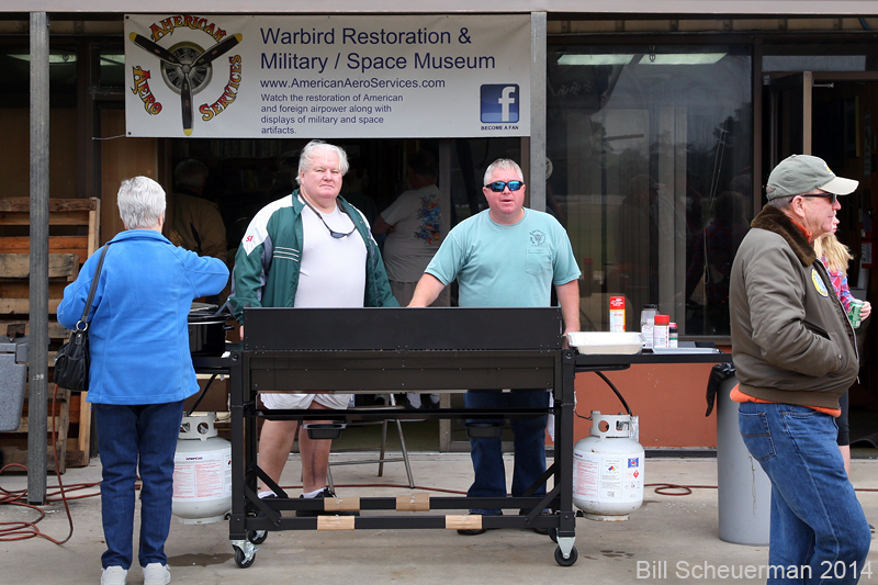 Grilling lunch