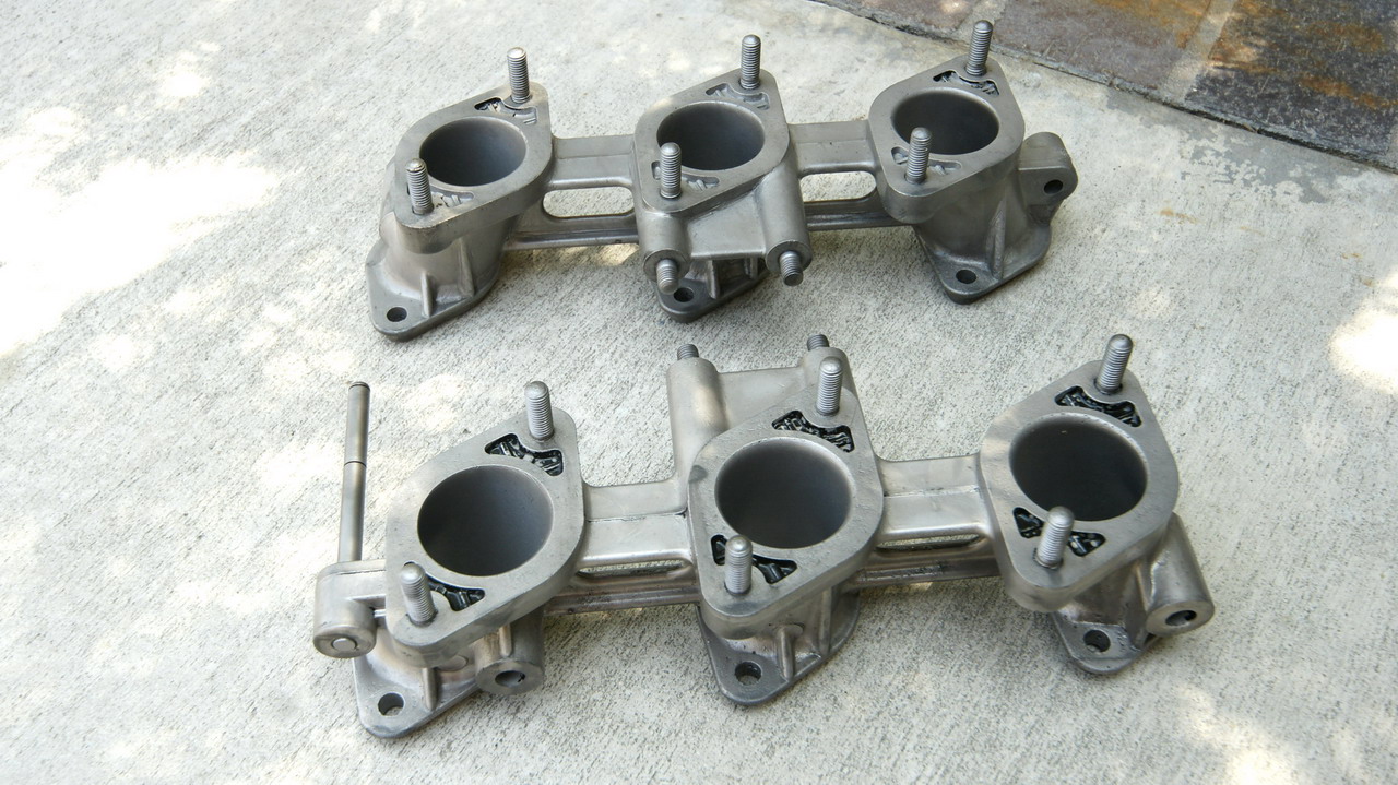 68 911 Mag Intakes pn 901.108.321.1R ~ 901-108-321-1R ~ 901 108 321 1R ~ 9011083211R - Photo 1