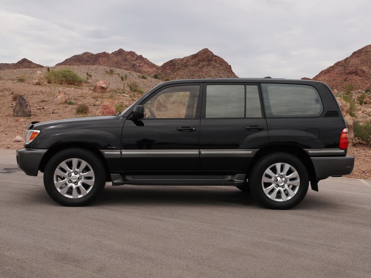 2000 Toyota Land Cruiser S_C_0037.JPG
