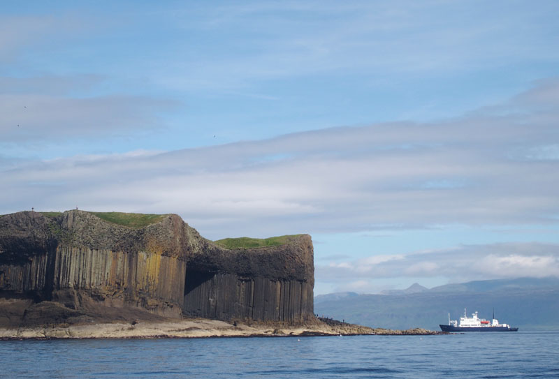 1452: Staffa and Polar Pioneer