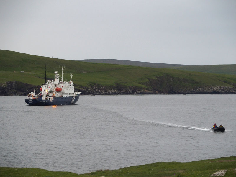 2145 Polar Pioneer off Mousa