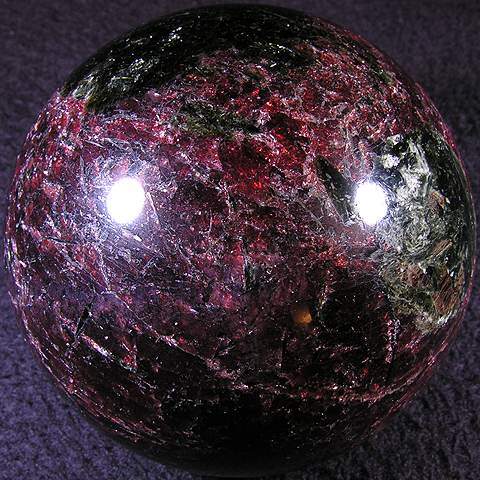 2.69: Almandine (Garnet group) - Shueretskoe, Karelio, Russia 